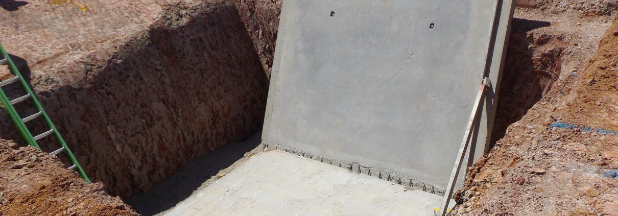 Precast concrete panel collapse