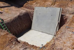 Precast concrete panel collapse